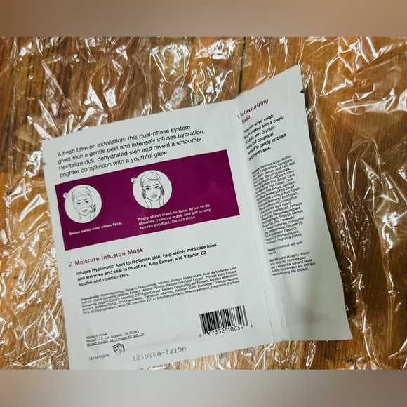 New Rare 2 Step Murad Hydro-Glow Aqua Peel Age Reform Mask - plus gift - - Picture 3 of 5